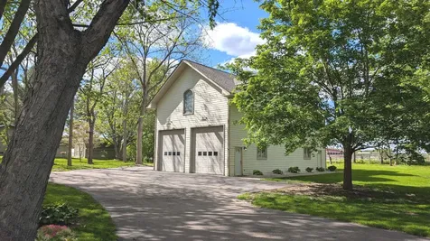 39W526 Lori Lane Elgin IL 60124