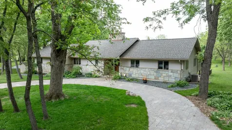 39W526 Lori Lane Elgin IL 60124