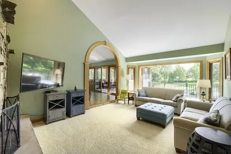 39W526 Lori Lane Elgin IL 60124
