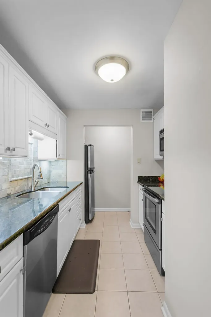 1625 Sheridan Road Wilmette IL 60091