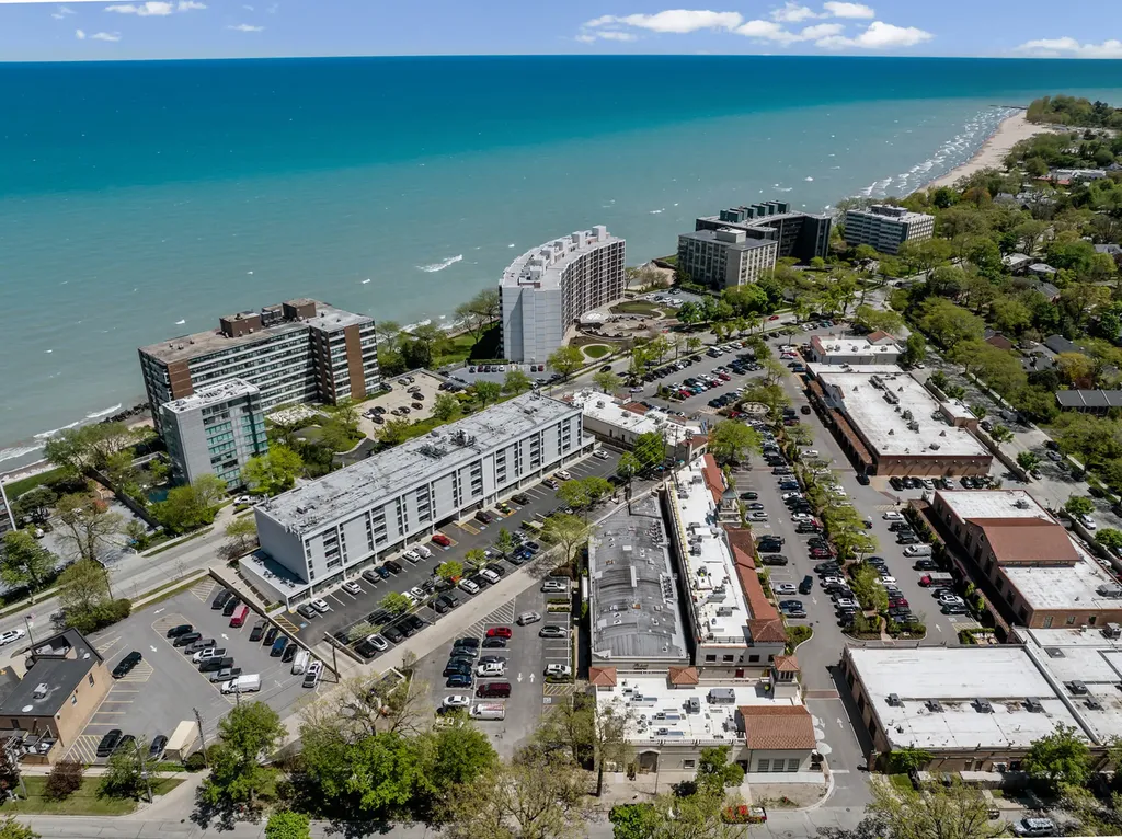 1625 Sheridan Road Wilmette IL 60091