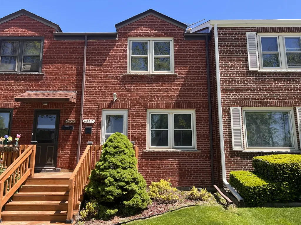 6457 South Long Avenue Chicago IL 60638