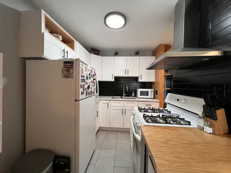 6457 South Long Avenue Chicago IL 60638