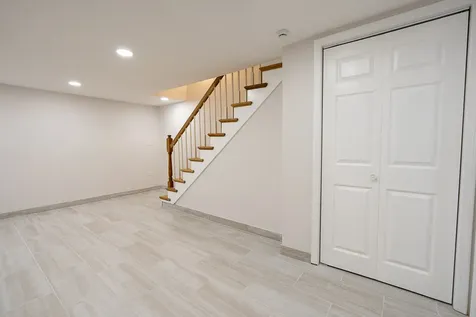 734 East 105th Street Chicago IL 60628