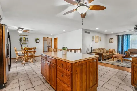 12317 North 1100 East Road Catlin IL 61817