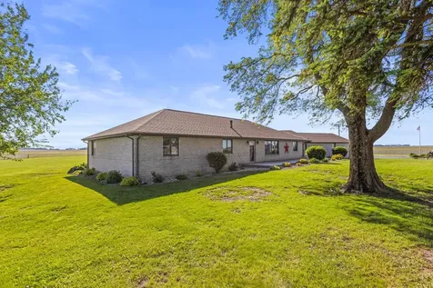 12317 North 1100 East Road Catlin IL 61817