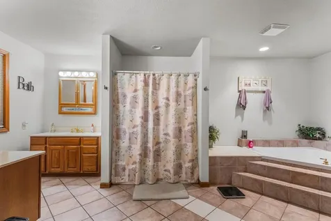 12317 North 1100 East Road Catlin IL 61817