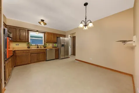 1403 East Lowden Avenue Wheaton IL 60189