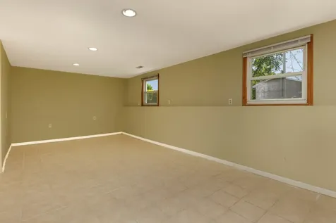 1403 East Lowden Avenue Wheaton IL 60189