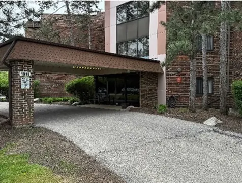 1018 Castilian Court Glenview IL 60025