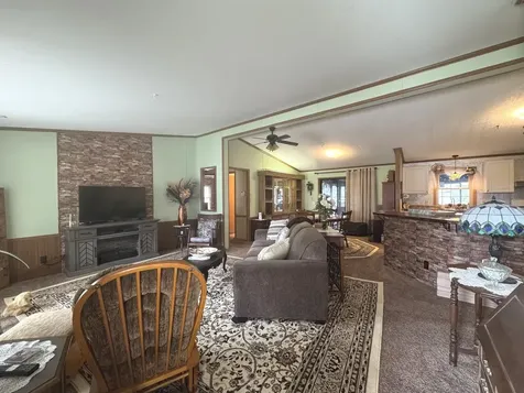 10 Maple Ridge Manteno IL 60950