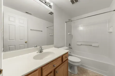 707 Hoover Drive Oswego IL 60543