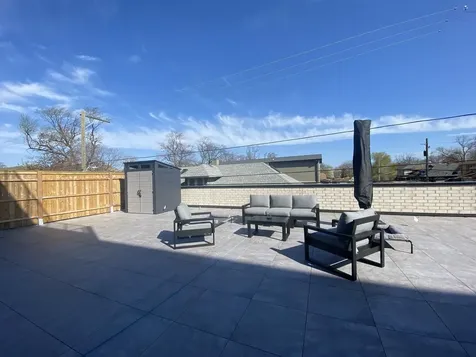 4405 North Richmond Street Chicago IL 60625