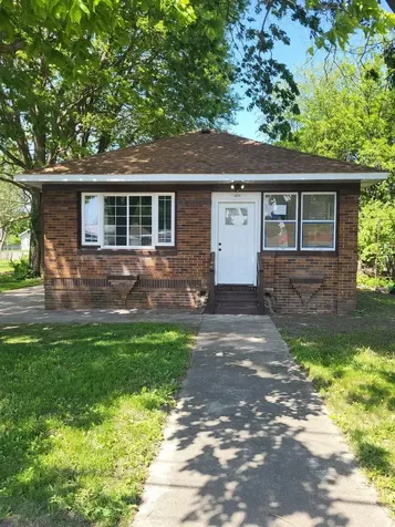 1406 South Bloomington Street Streator IL 61364