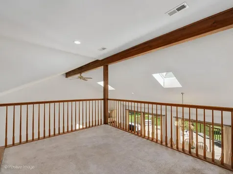 375 West Woodworth Place Roselle IL 60172