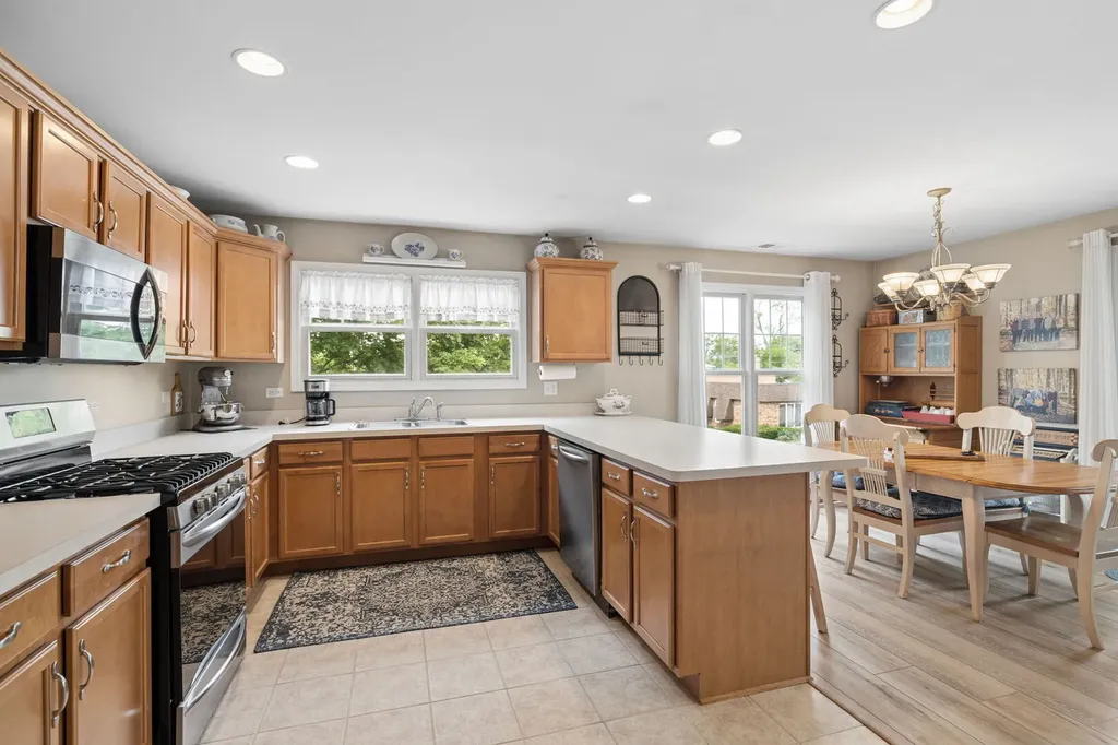 10937 Front Street Mokena IL 60448