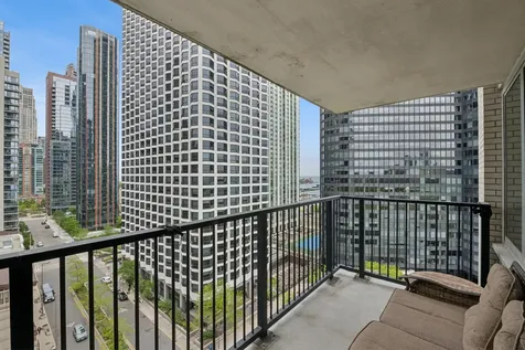 400 East Randolph Street Chicago IL 60601