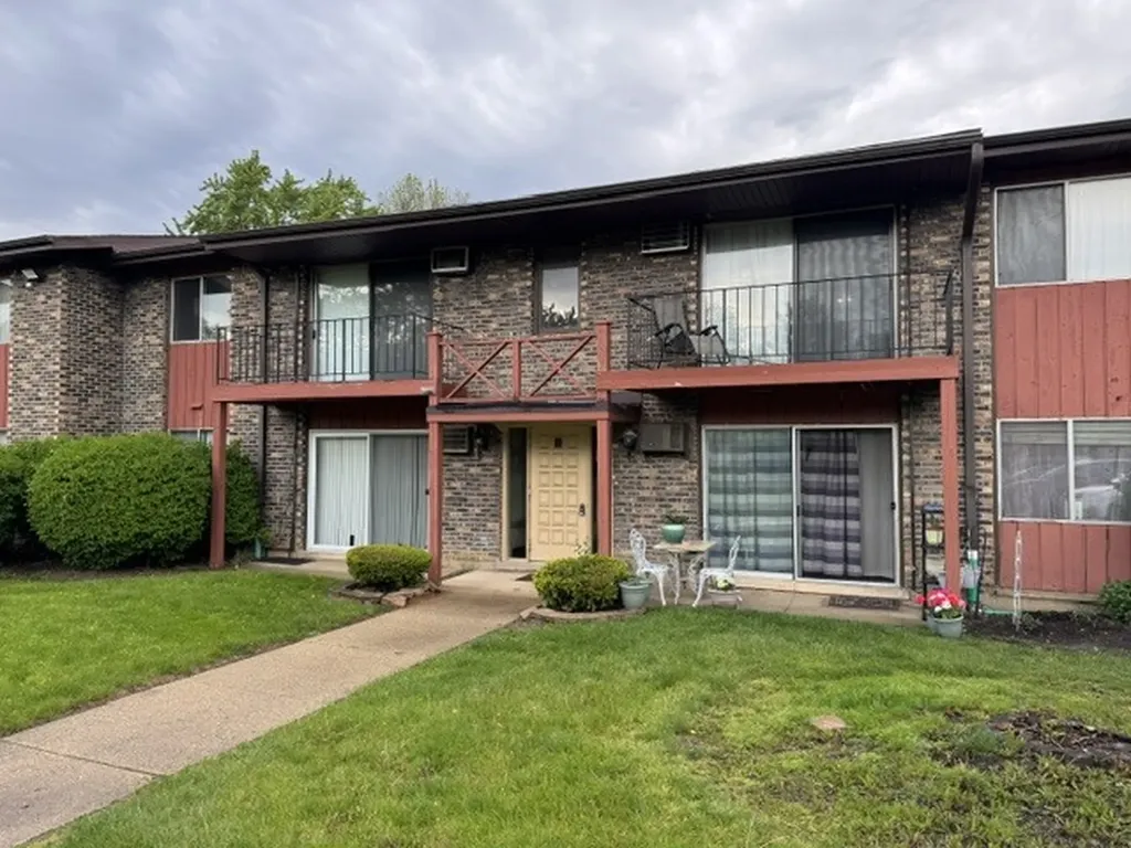 247 North Neltnor Boulevard West Chicago IL 60185