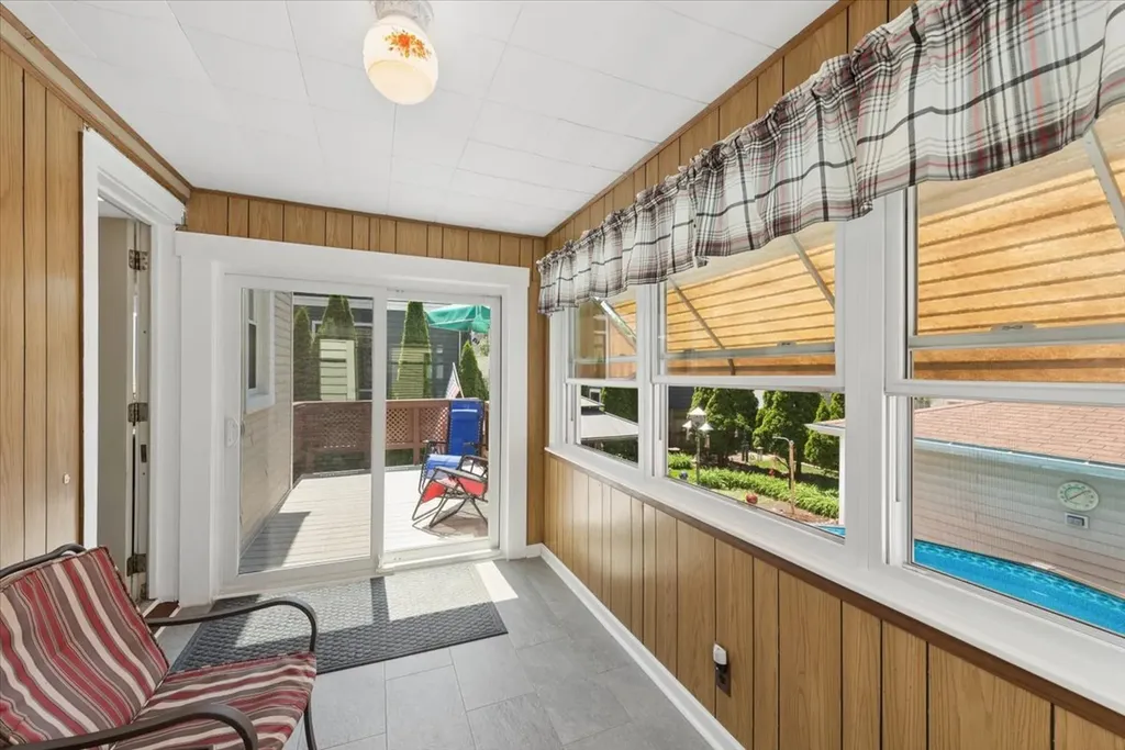 4924 North Seeley Avenue Chicago IL 60625
