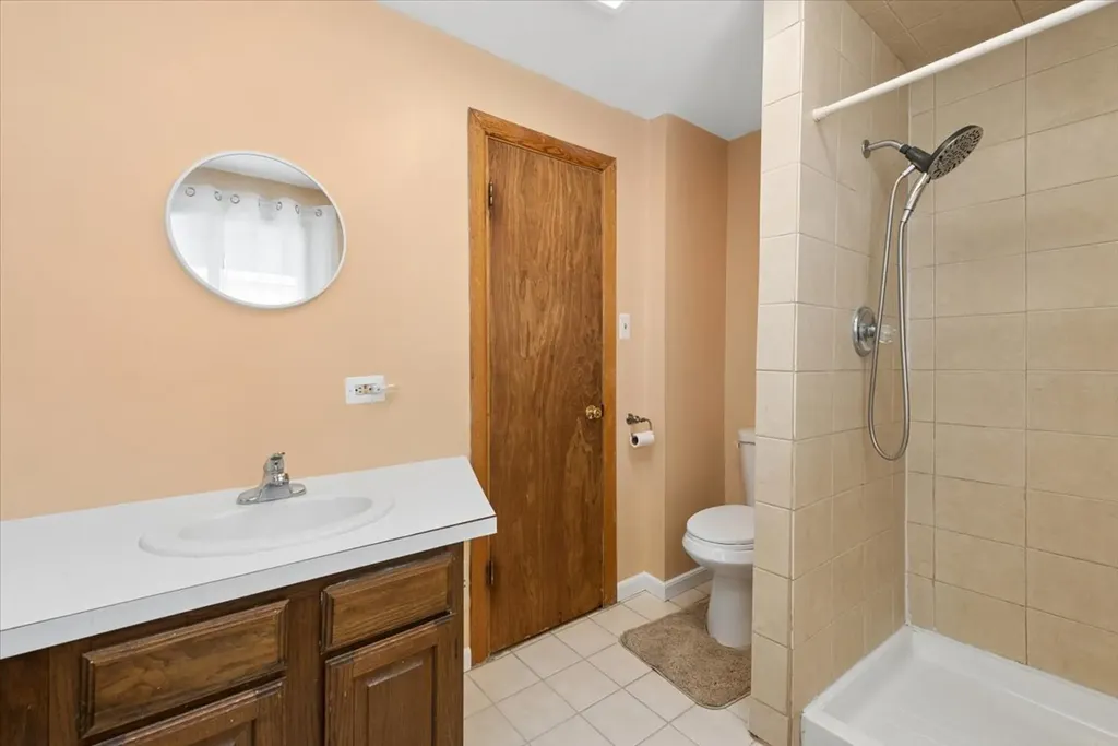4924 North Seeley Avenue Chicago IL 60625
