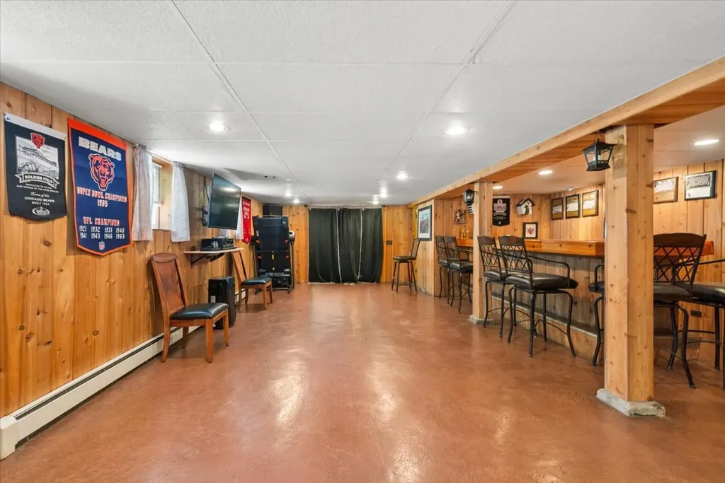 4924 North Seeley Avenue Chicago IL 60625