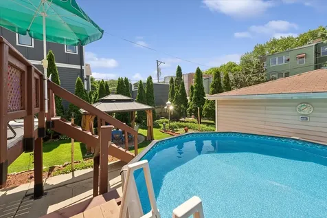 4924 North Seeley Avenue Chicago IL 60625