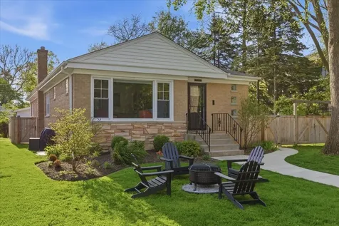 9237 Lincolnwood Drive Evanston IL 60203