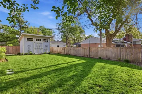 9237 Lincolnwood Drive Evanston IL 60203
