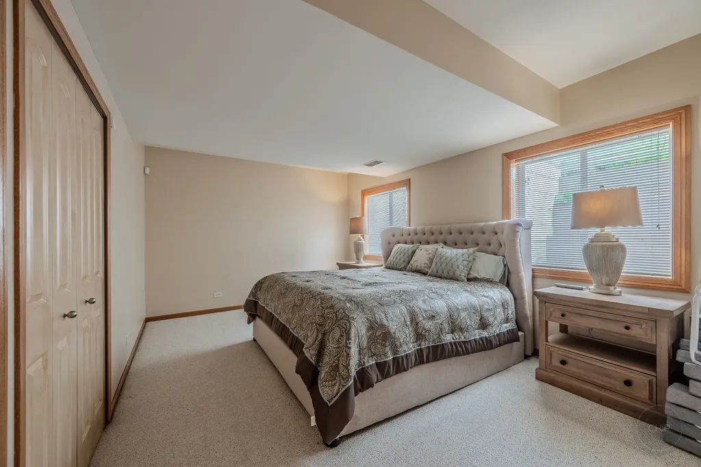 16420 South River Road Plainfield IL 60586