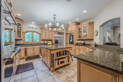 16420 South River Road Plainfield IL 60586