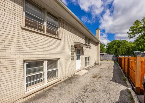 7730 Ogden Avenue Lyons IL 60534
