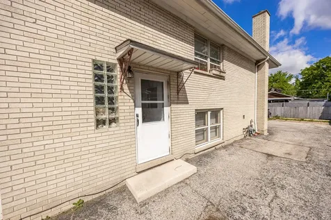 7730 Ogden Avenue Lyons IL 60534
