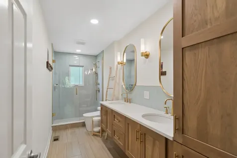 828 Woodleigh Avenue Highland Park IL 60035