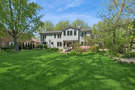 828 Woodleigh Avenue Highland Park IL 60035
