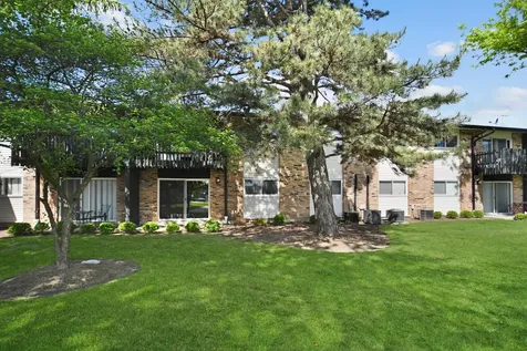 3A Kingery Quarter Willowbrook IL 60527