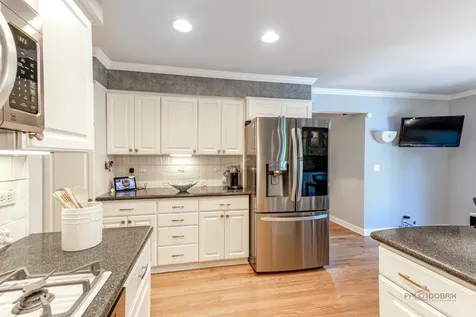 852 Horatio Boulevard Buffalo Grove IL 60089