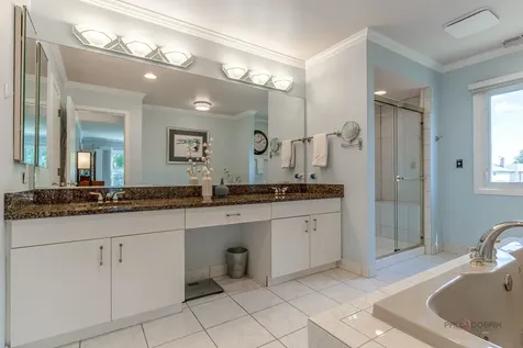 852 Horatio Boulevard Buffalo Grove IL 60089