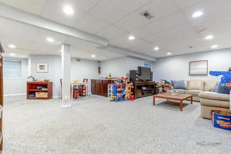 852 Horatio Boulevard Buffalo Grove IL 60089