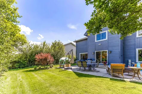 852 Horatio Boulevard Buffalo Grove IL 60089