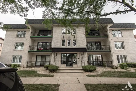 10910 South Kilpatrick Avenue Oak Lawn IL 60453