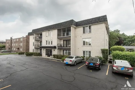 10910 South Kilpatrick Avenue Oak Lawn IL 60453