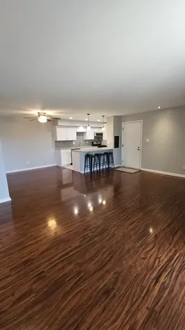 10910 South Kilpatrick Avenue Oak Lawn IL 60453