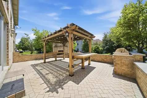 651 Anne Lane Bolingbrook IL 60440