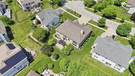 651 Anne Lane Bolingbrook IL 60440