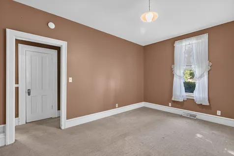 706 Fuller Avenue Streator IL 61364