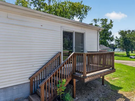 706 Fuller Avenue Streator IL 61364