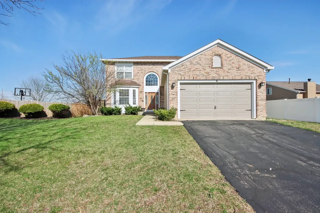 6 Kingsbrooke Court Bolingbrook IL 60440