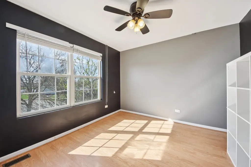 6 Kingsbrooke Court Bolingbrook IL 60440