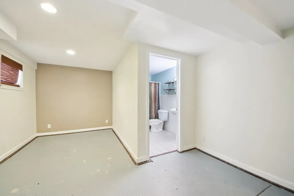 6 Kingsbrooke Court Bolingbrook IL 60440
