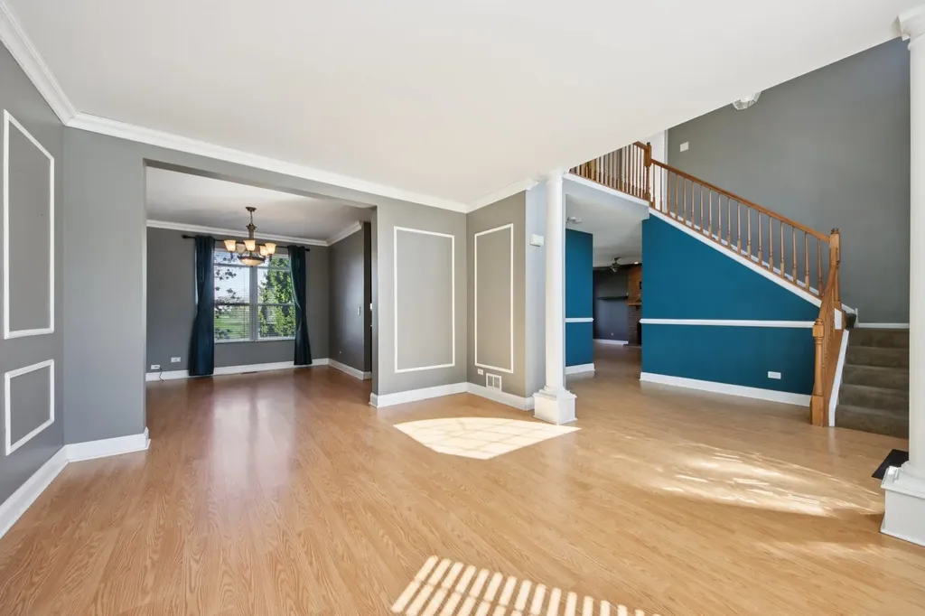 6 Kingsbrooke Court Bolingbrook IL 60440
